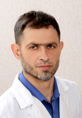 Заведующий нейрохирургическим отделением Бойко Сергей Александрович