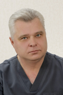 Заведующий хирургическим отделением № 2 Павлов Андрей Викторович